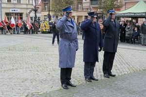 Komendant insp. Tomasz Lubiejewski w trakcie obchodów