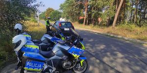 Policjanci patrolu motocyklowego Ruchu Drogowego w Grudziądzu.