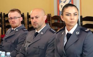 wyróżnieni policjanci