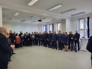 goście na uroczystej zbiórce