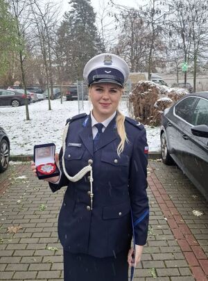 policjantka z kryształowym sercem